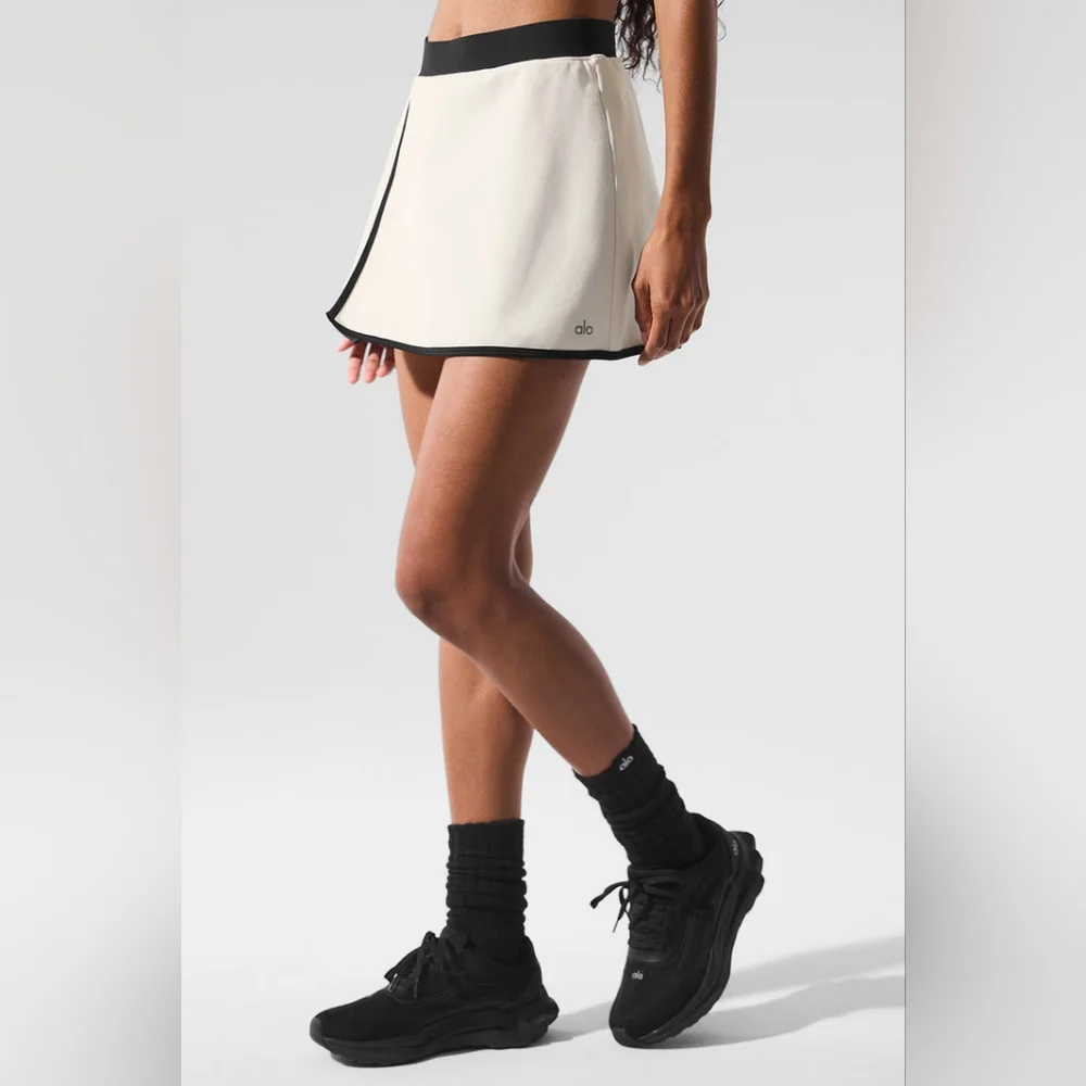 ALO Yoga Cream Mini Skort with Black Trim